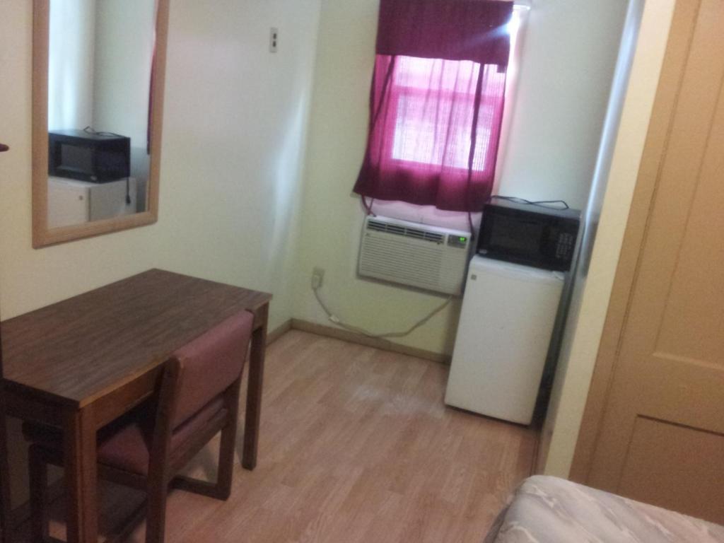 Mustang Motel Жилет Стая снимка