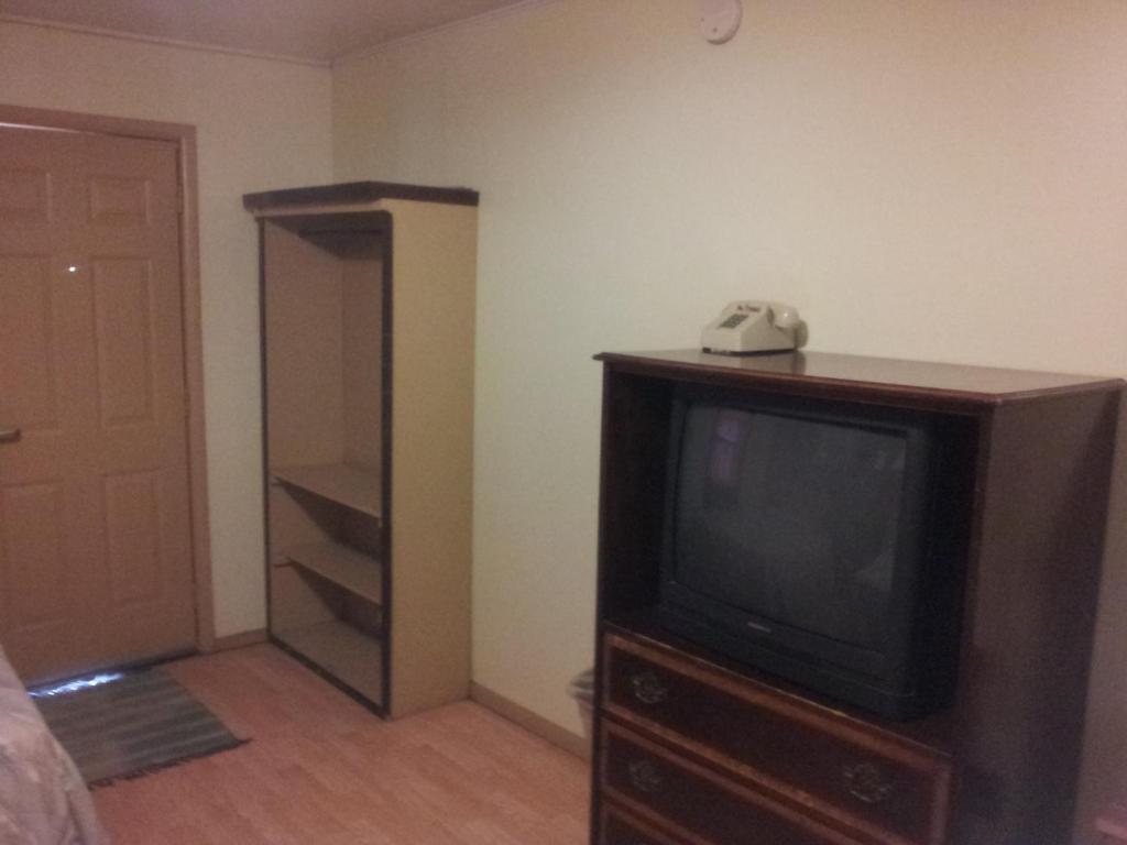 Mustang Motel Жилет Екстериор снимка
